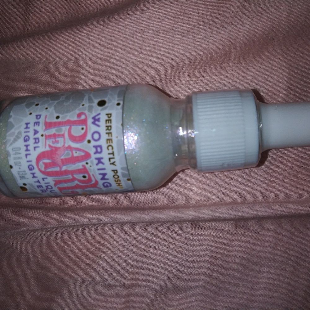 Liquid highlighter